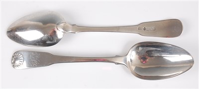 Lot 1074 - A set of eight late Georgian silver...