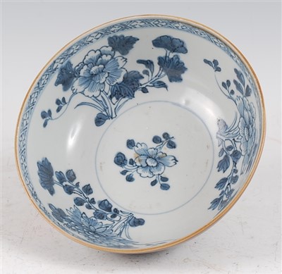 Lot 1334 - An 18th century Chinese Batavian ware blue and...