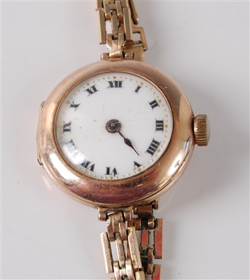 Lot 2653 - A lady's 9ct yellow gold Rolex manual wind...