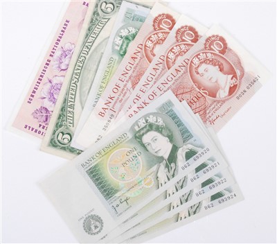 Lot 2242 - Great Britain, a consecutive run of five Bank of England £1 notes