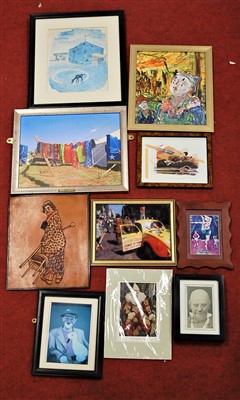 Lot 436 - A box of assorted circus related prints,...