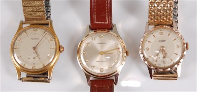 Lot 2755 - A gent's Ingersoll mechanical gold plated...