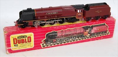Lot 724 - Hornby Dublo 2226 2-rail City of London loco...