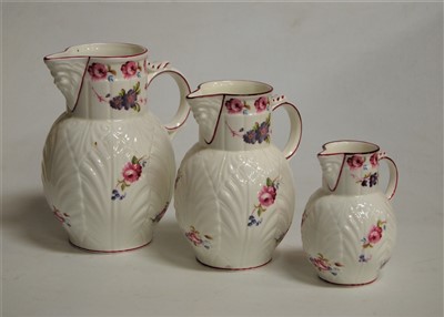 Lot 192 - A graduated set of three Coalport Coughley...