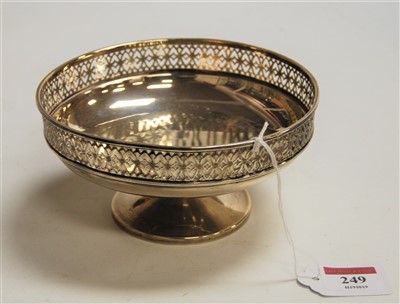 Lot 249 - A George V silver pedestal bonbon dish, of...