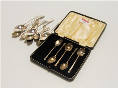 Lot 290 - A cased set of five George V silver coffee...