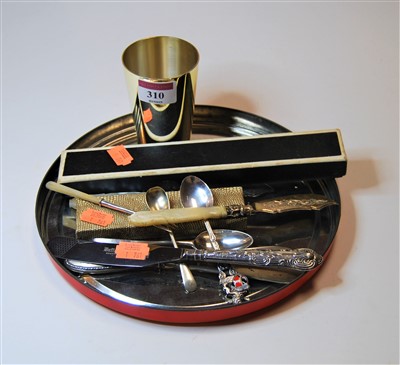 Lot 310 - A small collection of miscellaneous items, to...