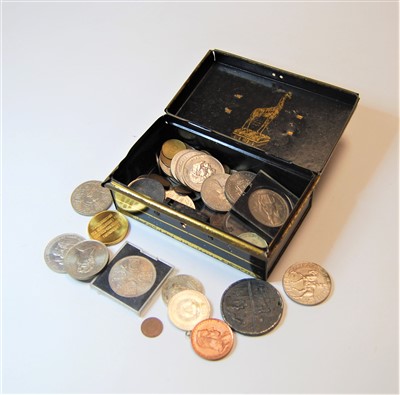 Lot 366 - A collection of Great Britain and world...