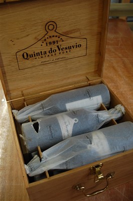 Lot 1254 - Quinta do Vesuvio, 1991 vintage port, six...