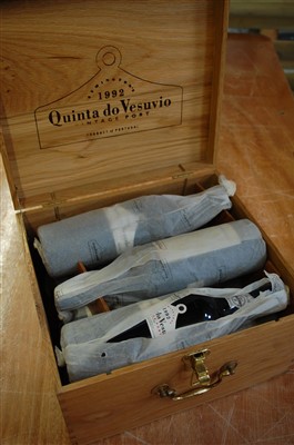 Lot 1255 - Quinta do Vesuvio, 1992 vintage port, six...