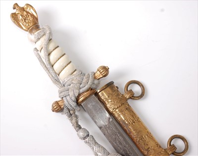 Lot 366 - A German Third Reich Kreigsmarine Officer's dagger