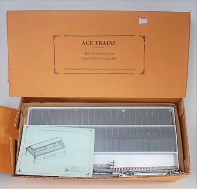Lot 452 - ACE trains AC/1 and AC/1a kits for station...