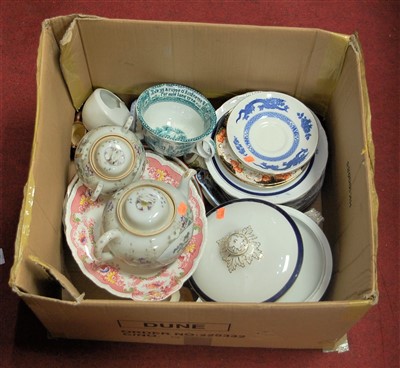 Lot 94 - A box of miscellaneous Victorian and later...