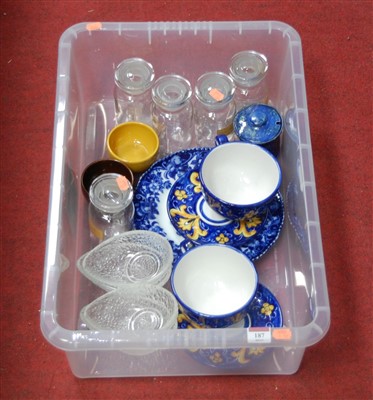 Lot 187 - A box of miscellaneous to include oversized...