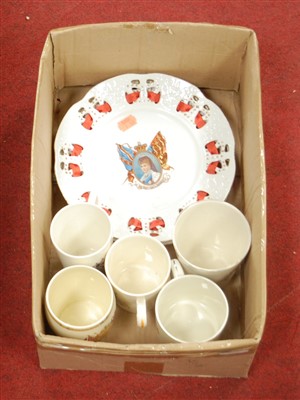 Lot 194 - A box of miscellaneous commemorative wares to...