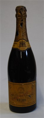Lot 1180 - Veuve Clicquot Ponsardin, 1934, dry champagne,...