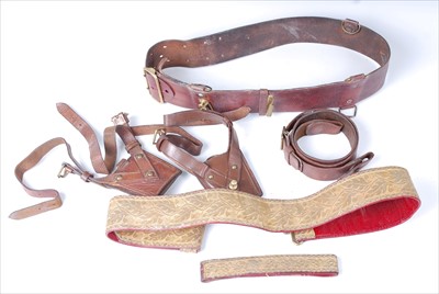 Lot 20 - A WW I leather Sam Browne belt