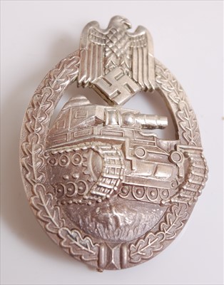 Lot 262 - A German Tank Battle badge.