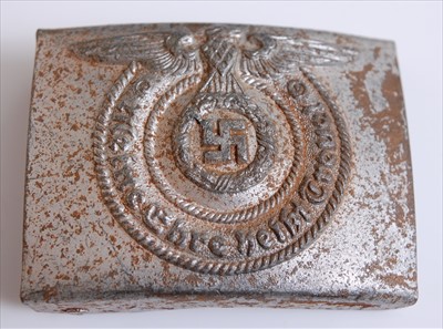 Lot 325 - A German SS buckle