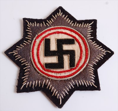 Lot 226 - A German Deutches Kruez cloth badge.