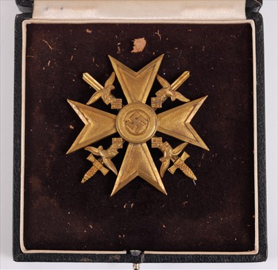 Lot 256 - A German Spanish Cross (Spanienkreuz) with swords