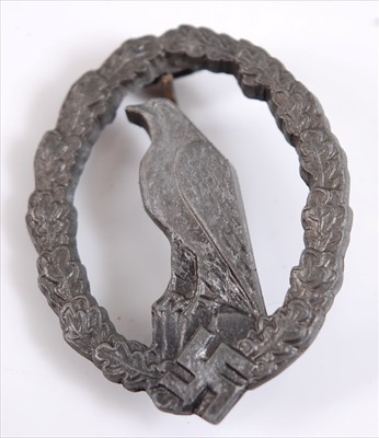 Lot 258 - A German Luftwaffe Retired pilots badge.