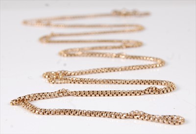 Lot 2177 - A yellow metal rounded belcher link guard...