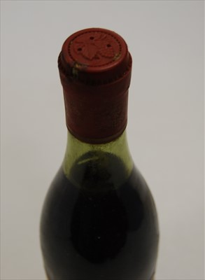 Lot 1061 - Corton les Marechaudes, 1971, Domaine de la...