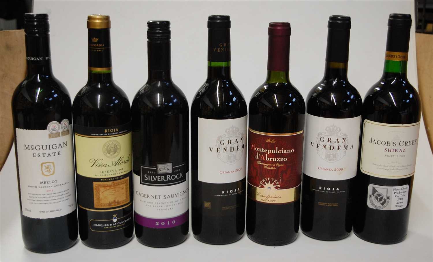 Lot 1065 - Assorted table wines, to include Gran Vendema,...