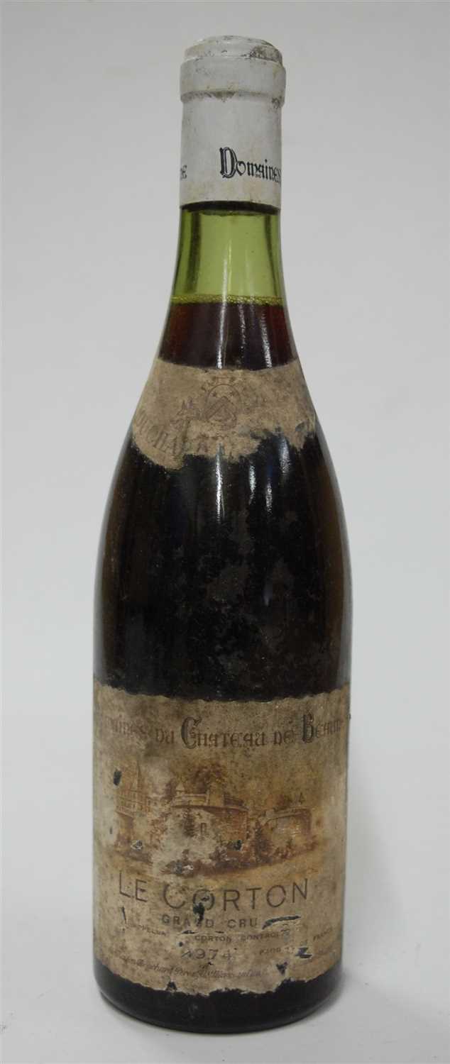 Lot 1077 - Le Corton Grand Cru, 1974, Domaine de Château...