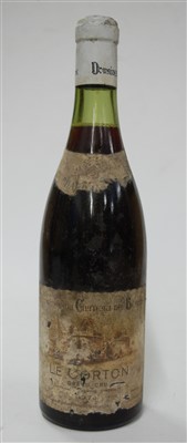 Lot 1077 - Le Corton Grand Cru, 1974, Domaine de Château...