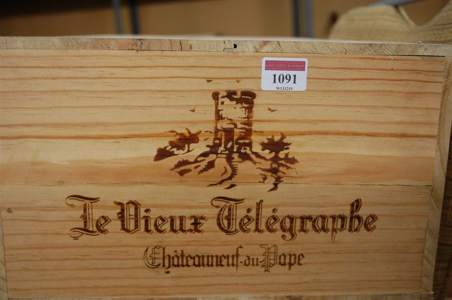 Lot 1091 - Vieux Télégraphe, 2005, Châteauneuf-du-Pape,...