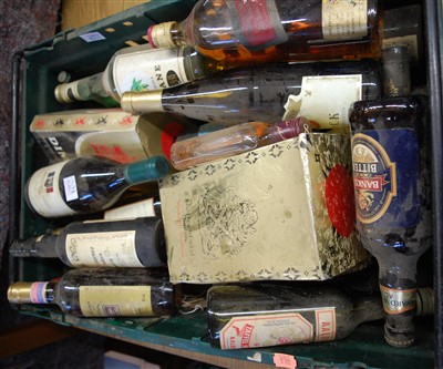 Lot 1424 - A crate of mixed wines, spirits, beers etc, to...