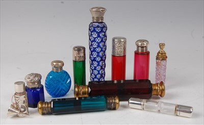 Lot 2298 - A collection of Victorian and later coloured...