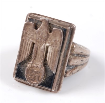 Lot 436 - A German NSDAP party ring