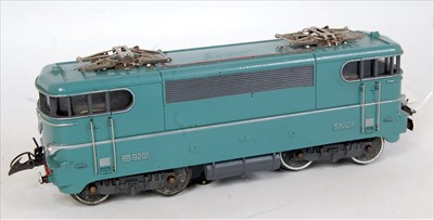 Lot 355 - French Hornby post war light blue TNB SNCF 20V...