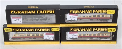 Lot 692 - Graham Farish by Bachmann N gauge 372-535 BR...
