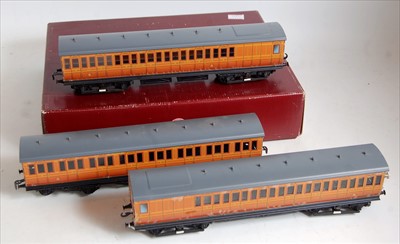 Lot 408 - ACE Trains Metropolitan Railway 3 car EMU and...