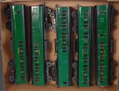 Lot 521 - Tray containing 5 Exley Southern green...