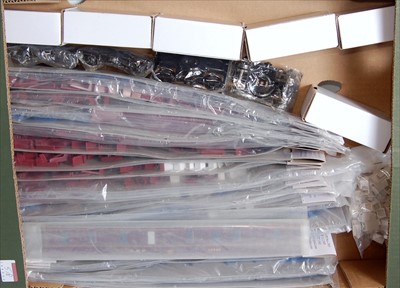 Lot 518 - Tray containing 20+ packeted ACE Trains ref....