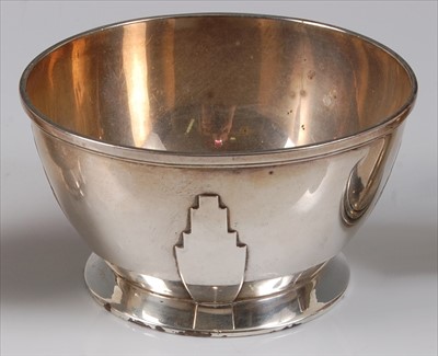Lot 97 - The Northern Goldsmiths Company - an Art Deco...
