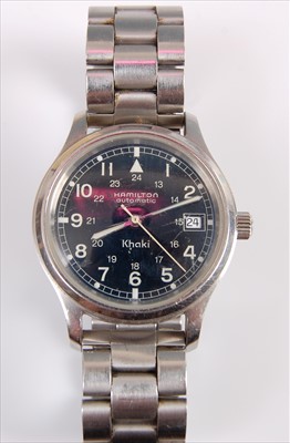 Lot 2073 - A Gents stainless steel Hamilton Khaki...
