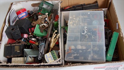 Lot 564 - One very large tray containing similar items...