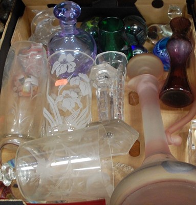 Lot 72 - A box of assorted glassware, to include...