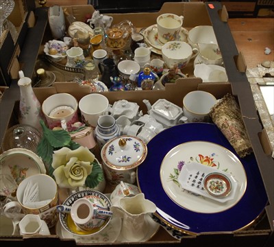 Lot 95 - Two boxes of mixed ceramics, principally being...