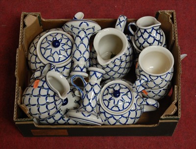 Lot 200 - A collection of modern Polish table china to...