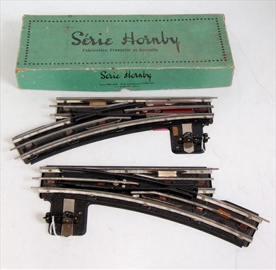 Lot 595 - French Hornby postwar pair of 2ft radius...