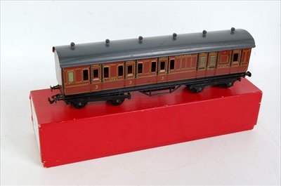 Lot 596 - Bing for Bassett-Lowke maroon MR 1921 series...