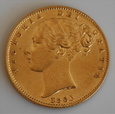 Lot 253 - Great Britain, 1860 gold full sovereign