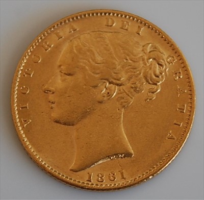 Lot 254 - Great Britain, 1861 gold full sovereign